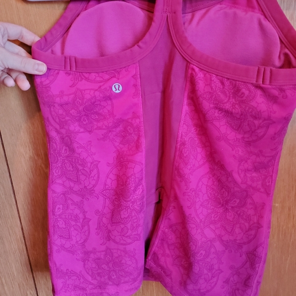 Lululemon Tri Y Tank - Picture 3 of 8